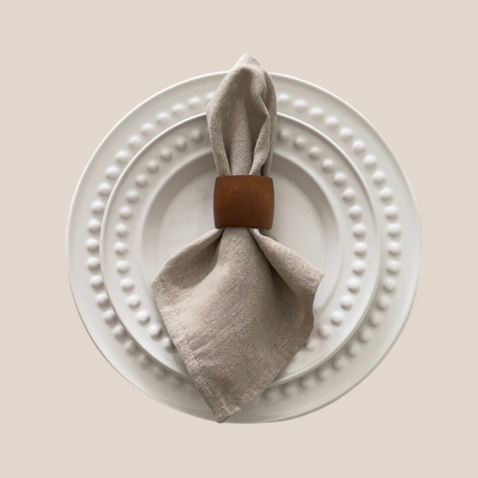 Petra - Acacia Wooden Oval Napkin Ring, Set of 4 (dark wood)