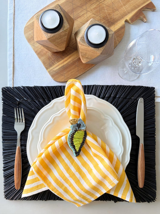 Handcrafted Parakeet Raffia Napkin Rings (Set of 2) | Tropical Artisan Table Decor