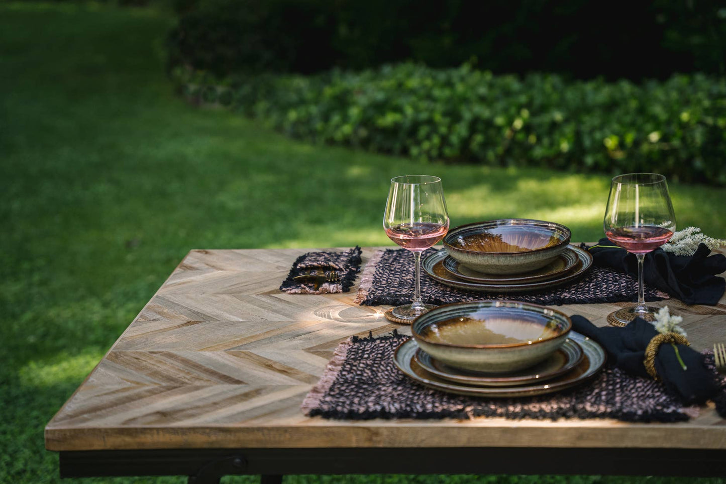 The Oh My Gee Placemat - Black Copper - Set of 4