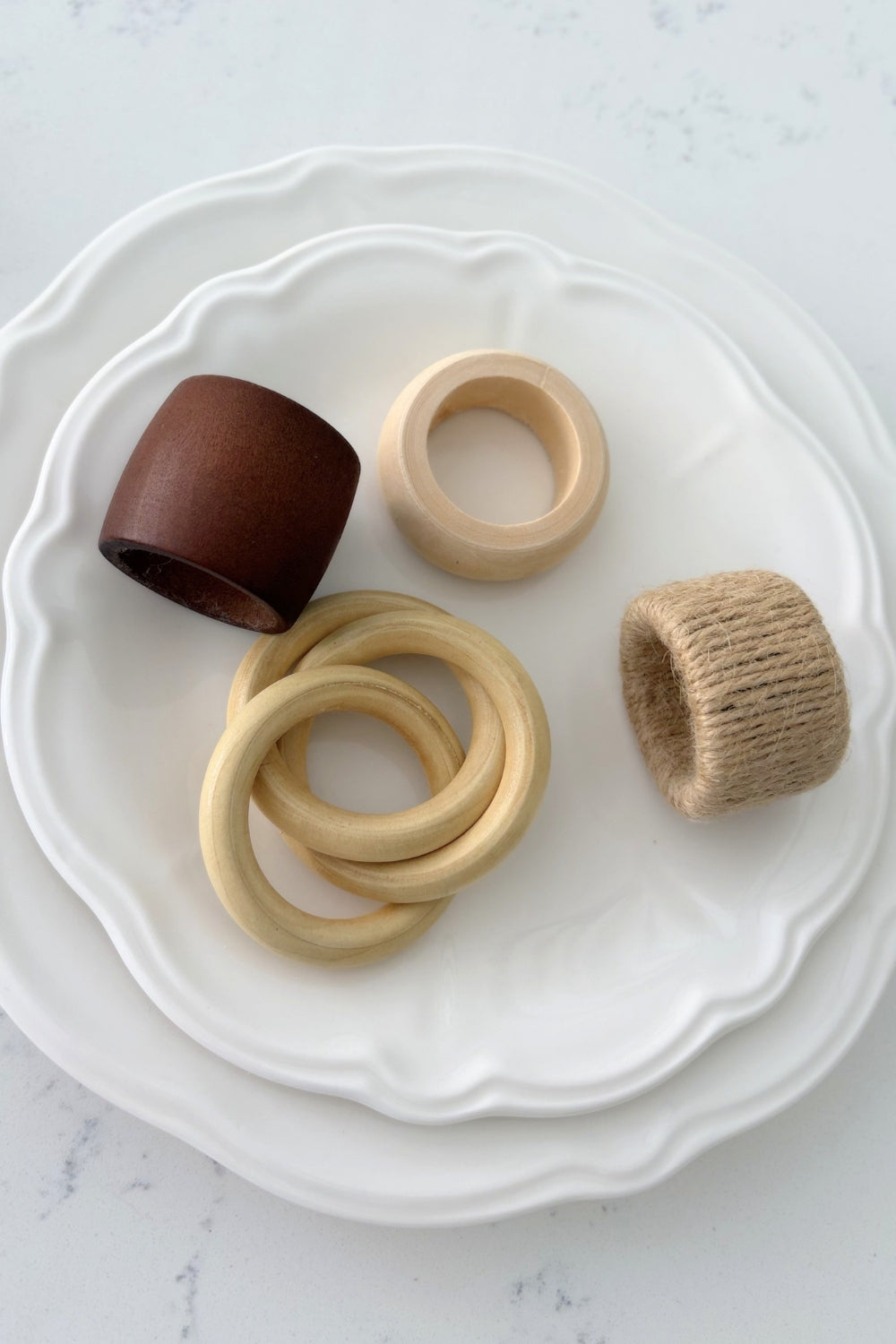 Wooden Trio Link Napkin Ring, Set of 4 (Ligth)