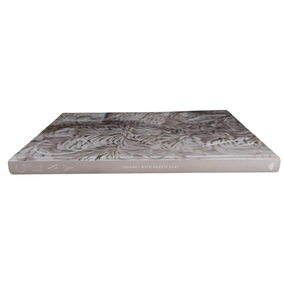Table Book “CLAY – Journey with Nordic Clay”