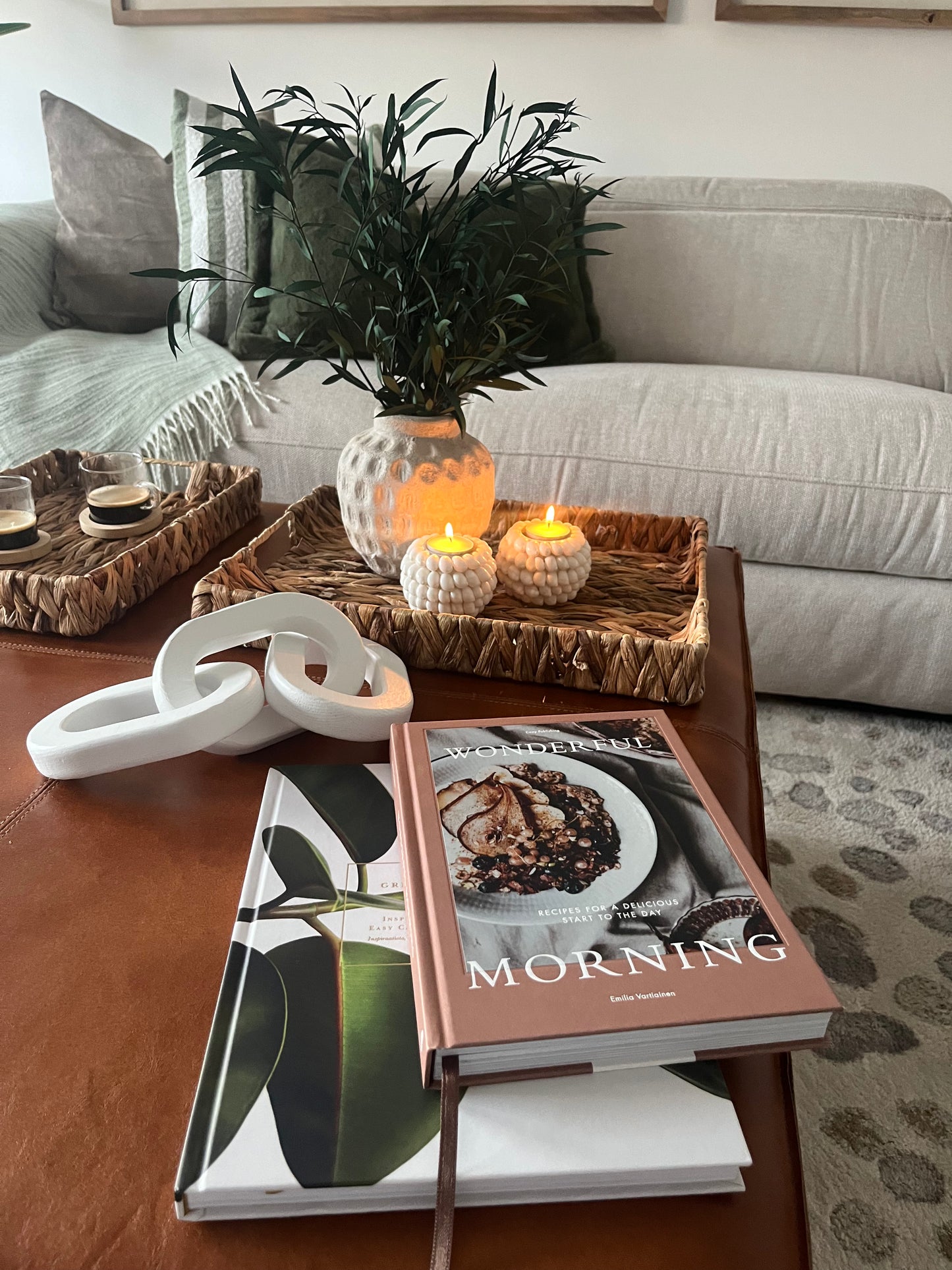 Wood Chain Link Decor, white