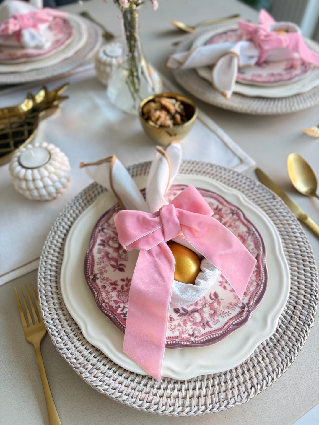 Set of 6 Faustine Dessert Plates - Antique Red & Pink Floral (20.5cm) | As Seen in Press & 2026 Trends